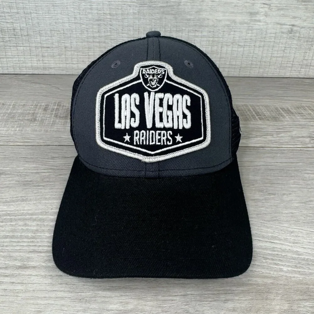 New Era 9Forty Las Vegas Raiders Cap Mens OS Black Gray Snapback Trucker Hat